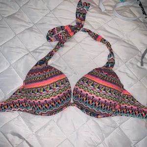 Victoria’s Secret bikini